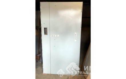 Дверь подъездная металлическая  с вырезом под домофон (ДМ-2)